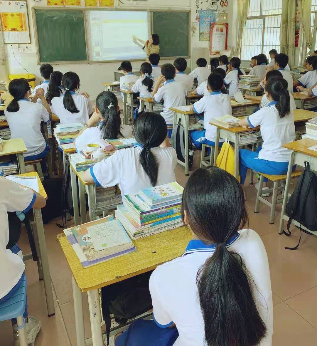 圖片2發(fā)達(dá)的v